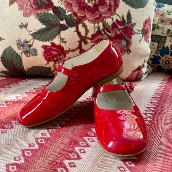 La Coqueta Red Patent Leather Mary Janes EU SZ 27 - Picture 1 of 1